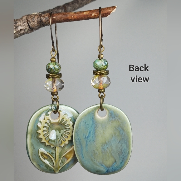 HAND CRAFTED EARRINGS Green Amber Ceramic Flower Czech Glass Statement Dangle - Picture 6 of 8